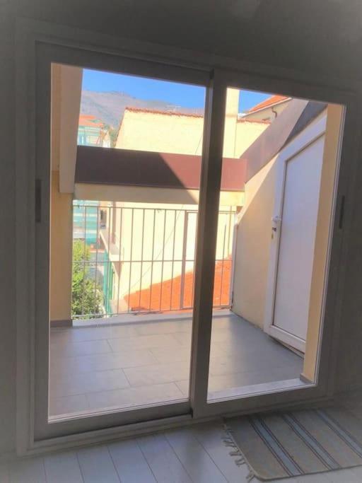 Budello Di Alassio, Ampio Appartamento Con Box Экстерьер фото